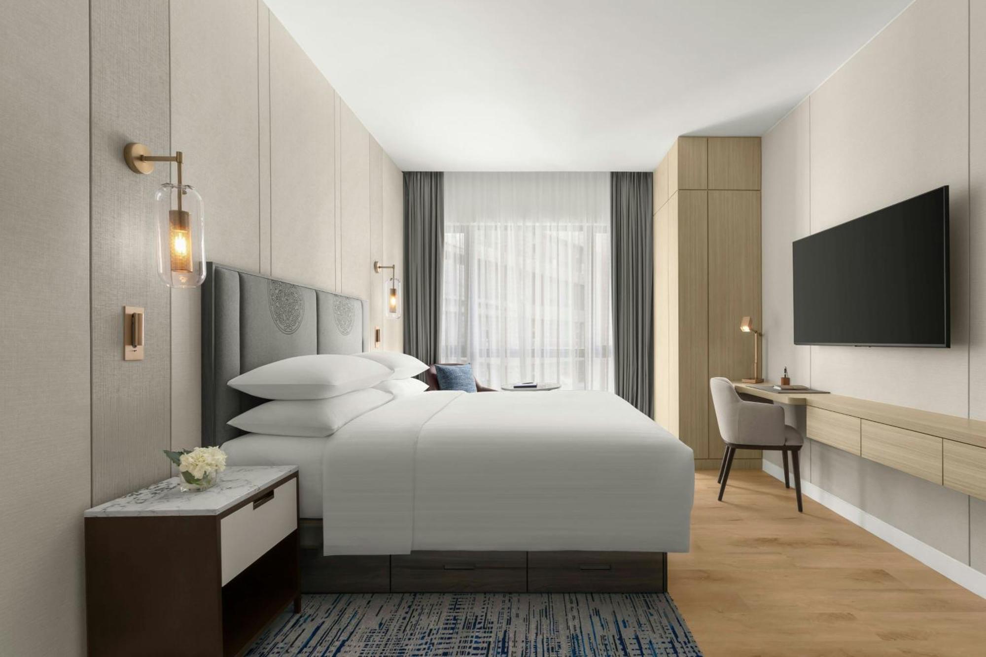 One-Bedroom Apartment King Bed KLCC Park View