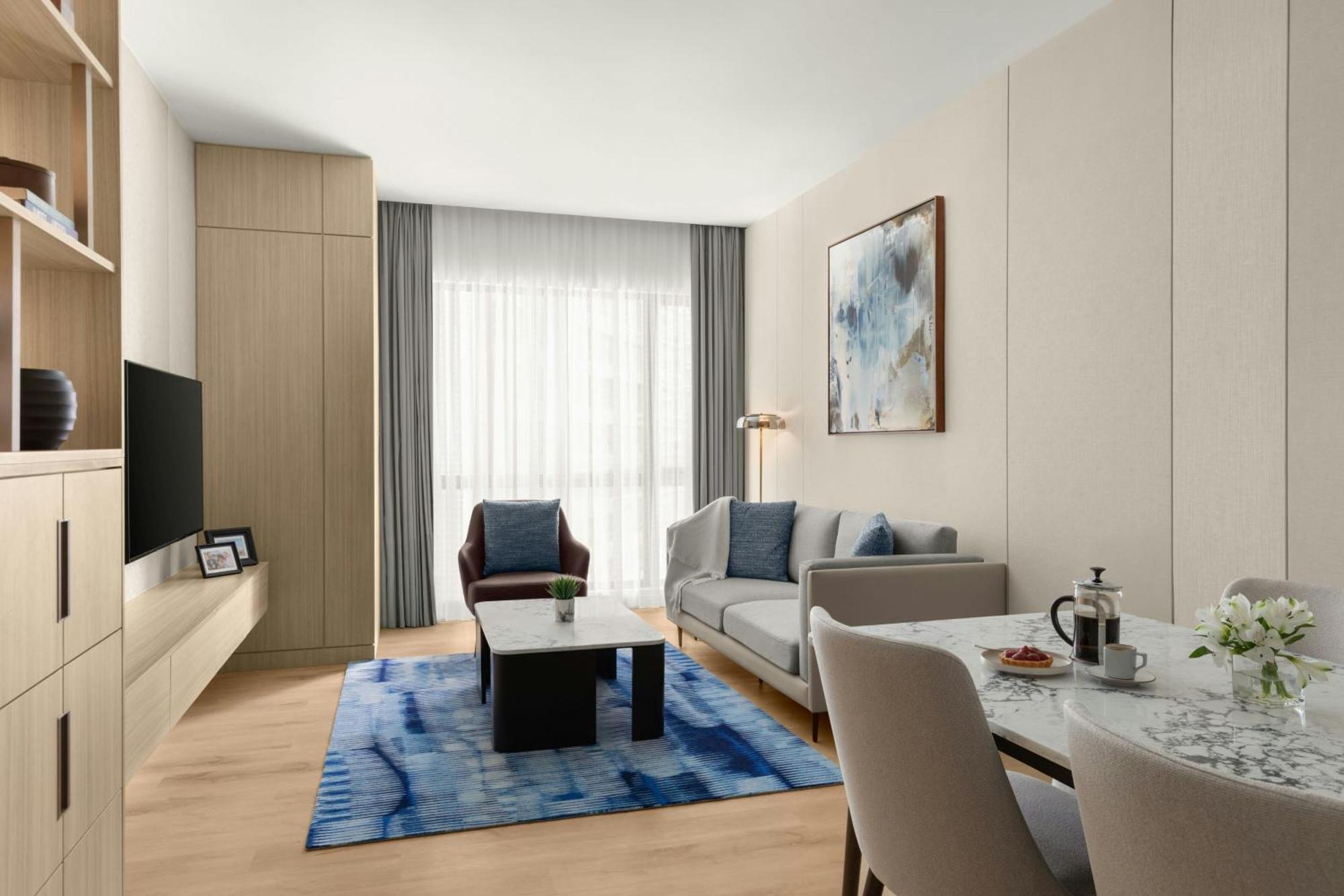One-Bedroom Apartment King Bed KLCC Park View